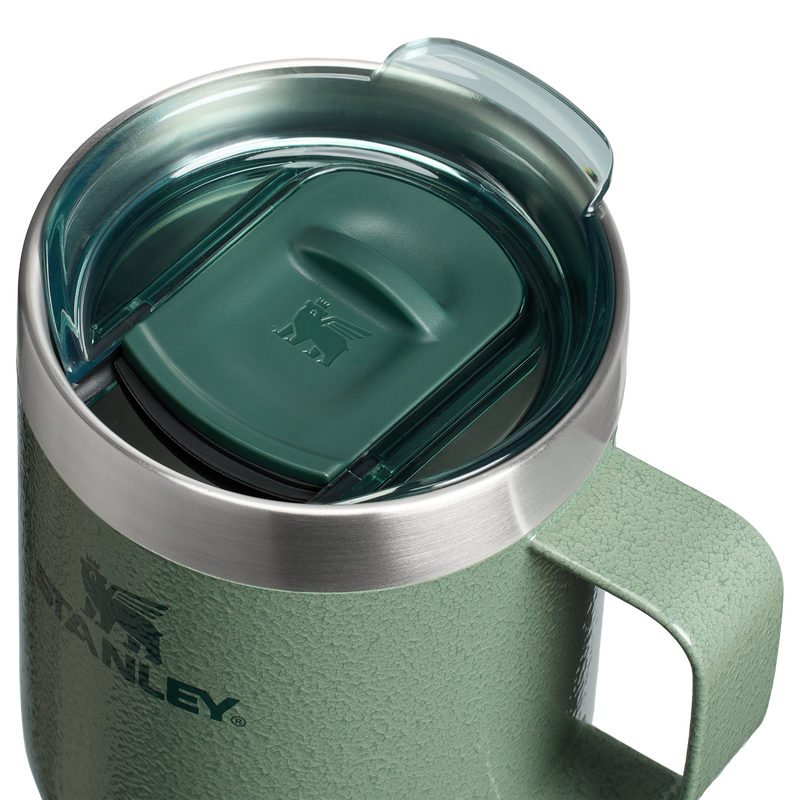 Stanley 1913 Classic Legendary Camp Mug 8 OZ in Hammertone Green | Lid Detailed View