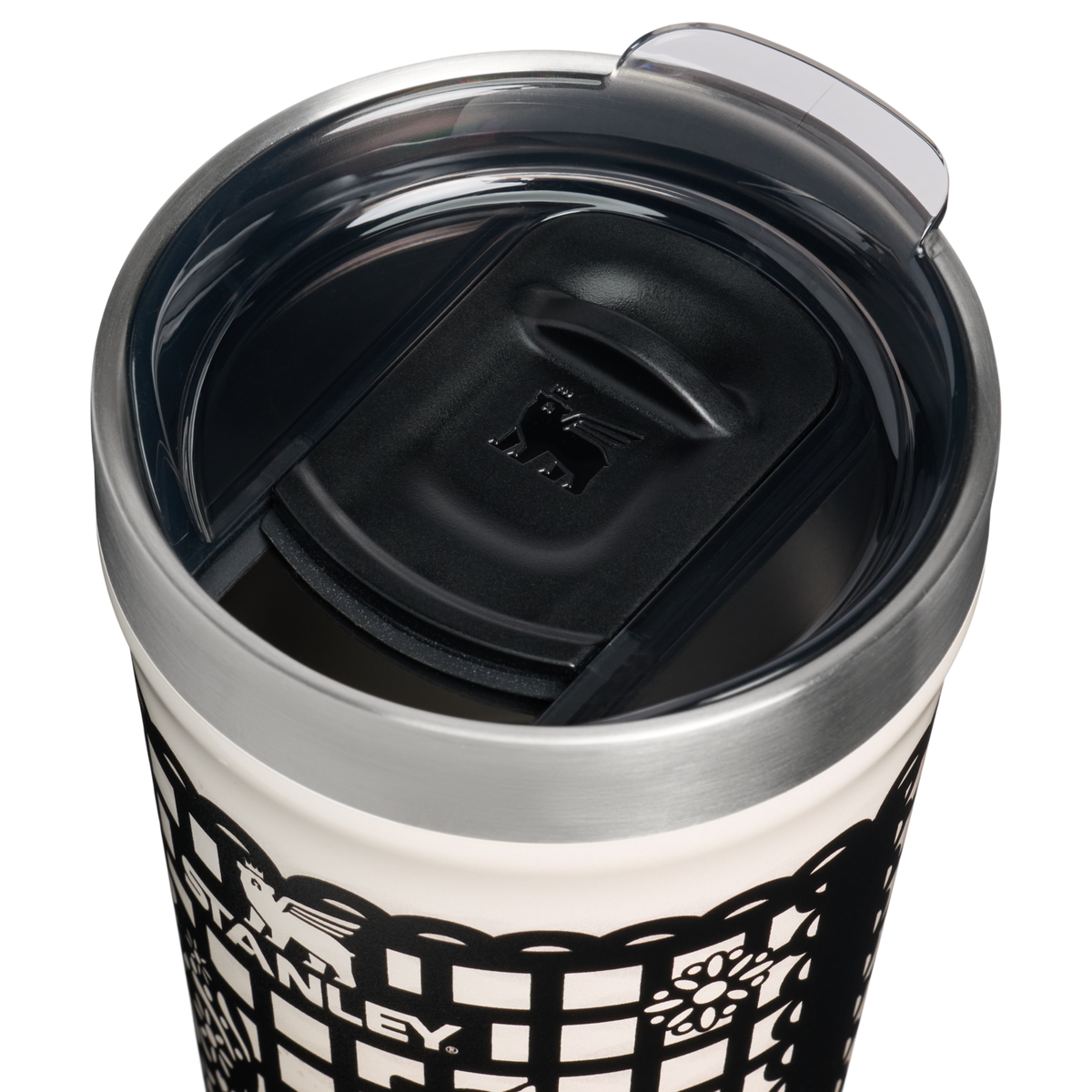 Stanley 1913 The Everyday Tumbler 16 OZ in Salt Papel Picado | Lid Detailed View
