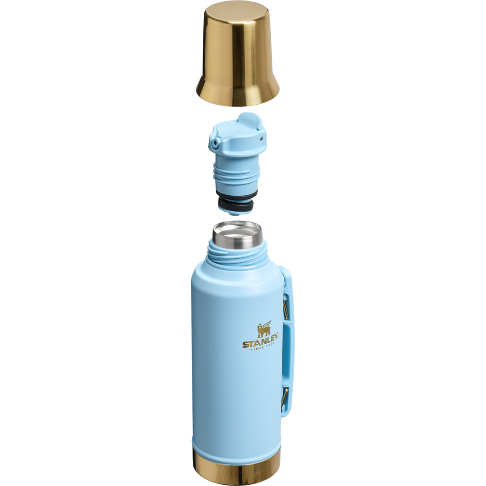 Stanley 1913 The Messi x Stanley High Precision Flow Mate System 1.3 QT in Messi Striker Blue
