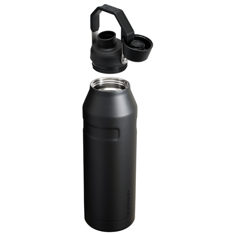 Stanley 1913 IceFlow™ Bottle with Fast Flow Lid 50 OZ in Black 2.0 | Cross Section View