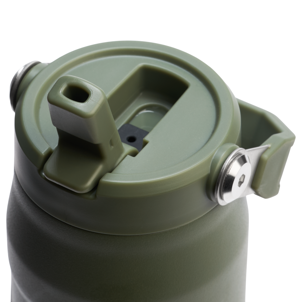 Stanley 1913 The IceFlow™ Bottle with Flip Straw Lid 24 OZ in Dried Pine | Lid Detailed View