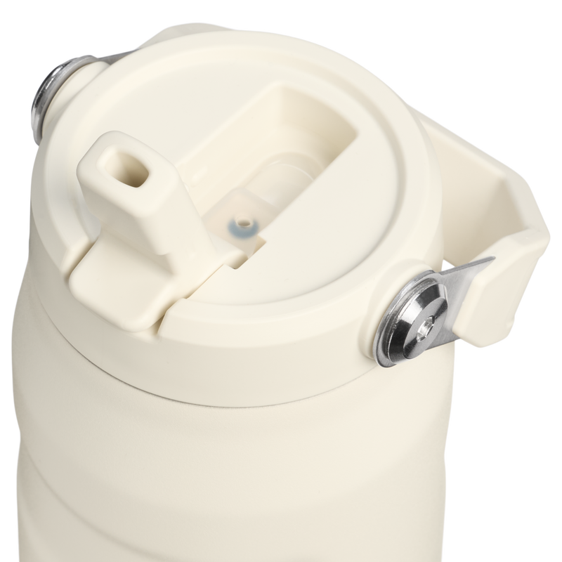 Stanley 1913 The IceFlow™ Bottle with Flip Straw Lid 24 OZ in Cream | Lid Detailed View