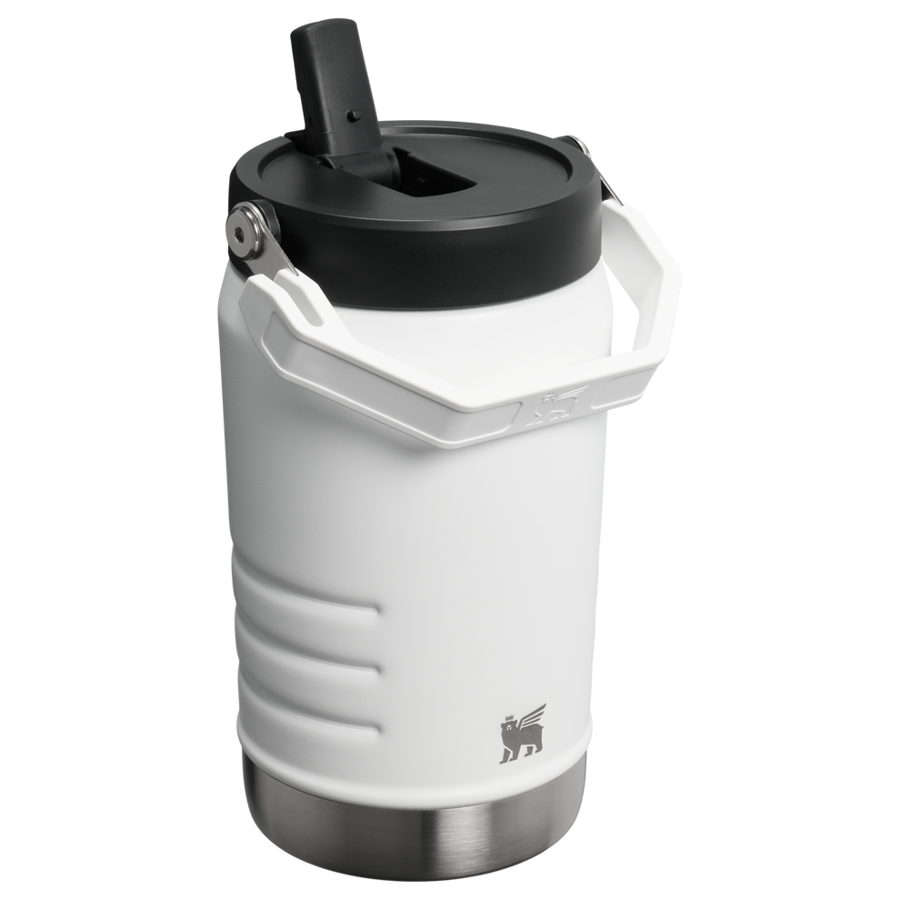 Stanley 1913 The IceFlow™ Flip Straw Jug 40 OZ in Chalk