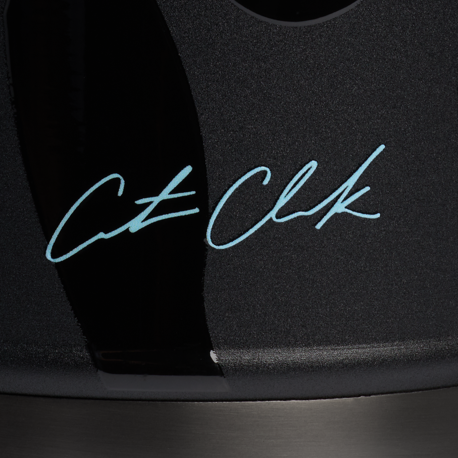 Stanley 1913 x Caitlin Clark IceFlow™ Flip Straw Jug | 64 OZ