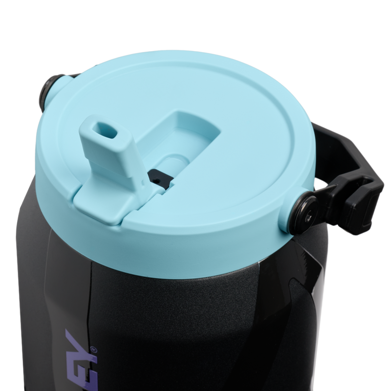 Stanley 1913 Stanley 1913 x Caitlin Clark IceFlow™ Flip Straw Jug 64 OZ in Caitlin Clark Blacktop | Lid Detailed View