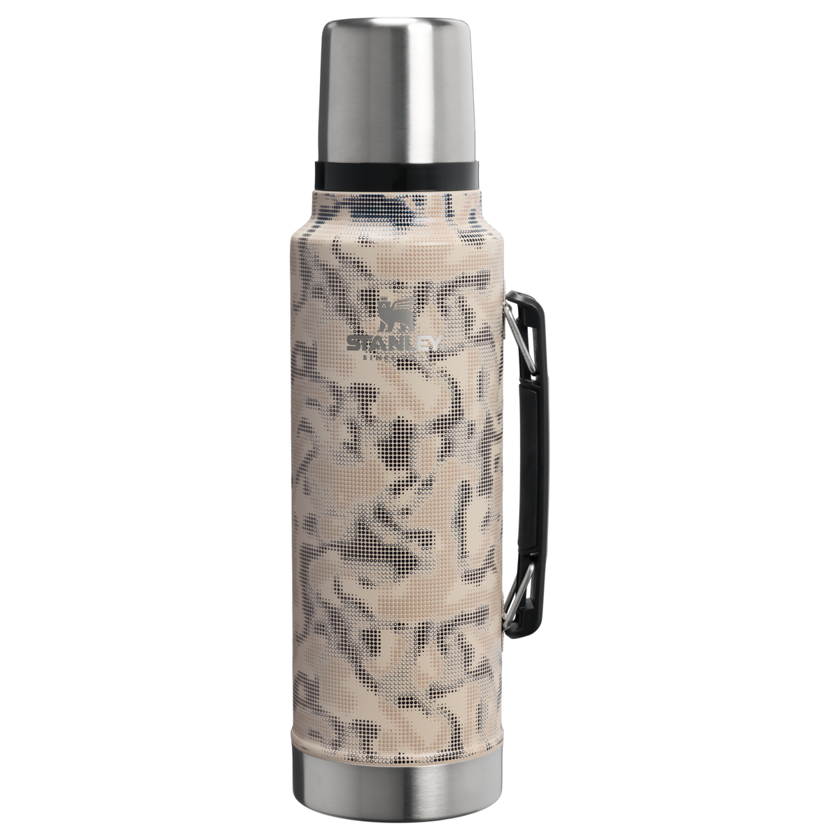 Stanley 1913 Classic Legendary Bottle 1.5 QT in Sahara Recon | Front View
