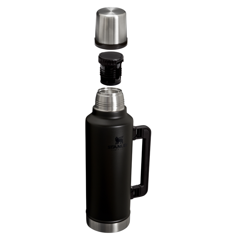 Stanley 1913 Classic Legendary Bottle 2 QT - Stanley Create in Black 2.0 | Cross Section View