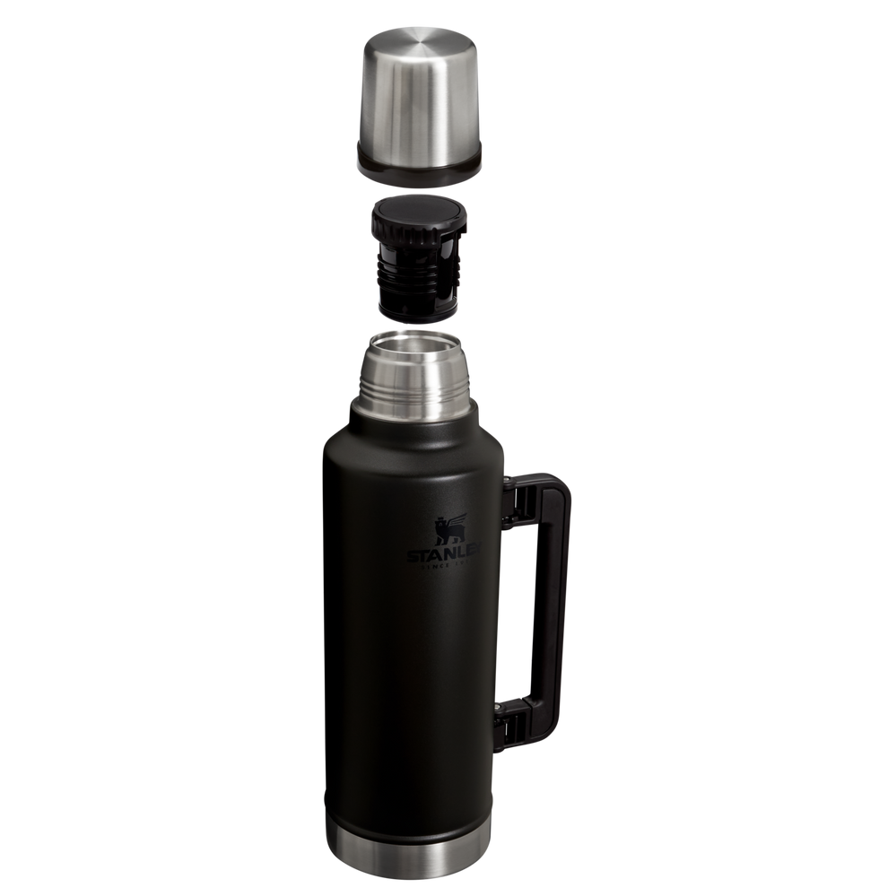Stanley 1913 Classic Legendary Bottle 2 QT in Black 2.0