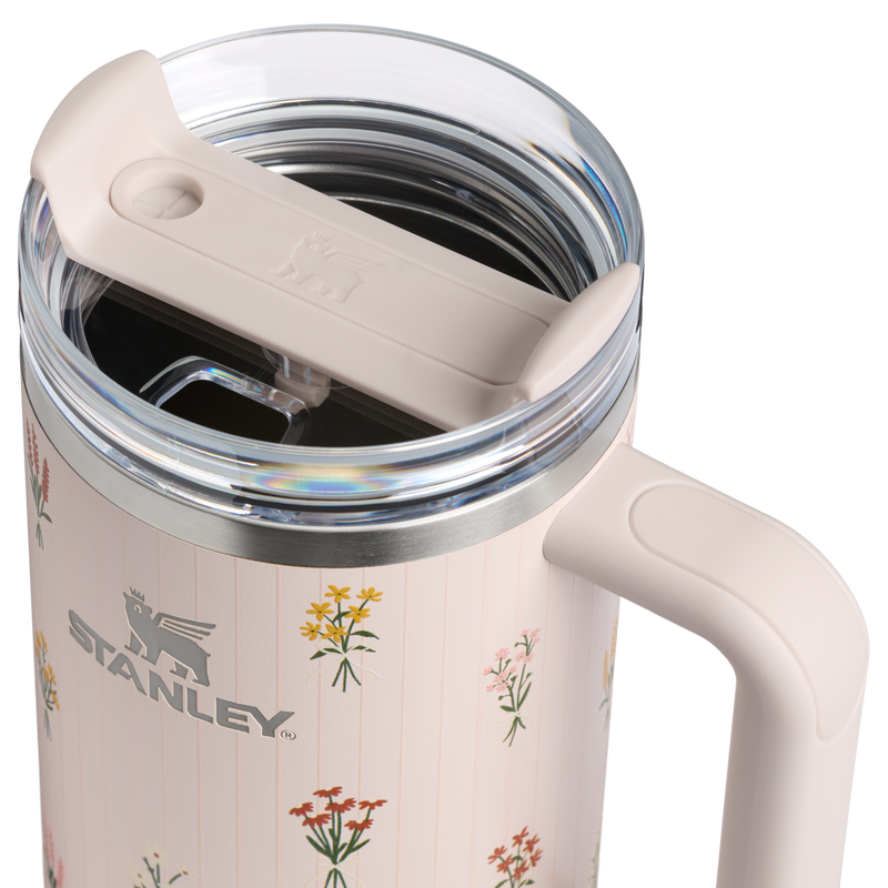 Stanley 1913 The Quencher H2.0 Flowstate™ Tumbler 30 OZ in Rose Quartz Bouquets | Lid Detailed View
