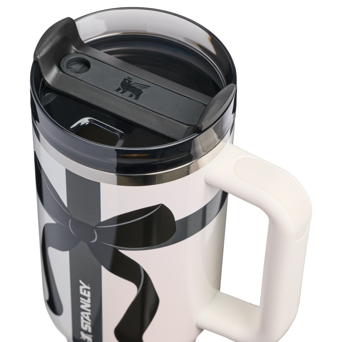 Stanley 1913 The Quencher® H2.0 Flowstate™ Tumbler 40 OZ in Salt Ribbon | Lid Detailed View