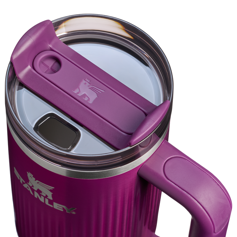 Stanley 1913 The Quencher® H2.0 Fluted Tumbler 30 OZ in Mulberry Shine | Lid Detailed View