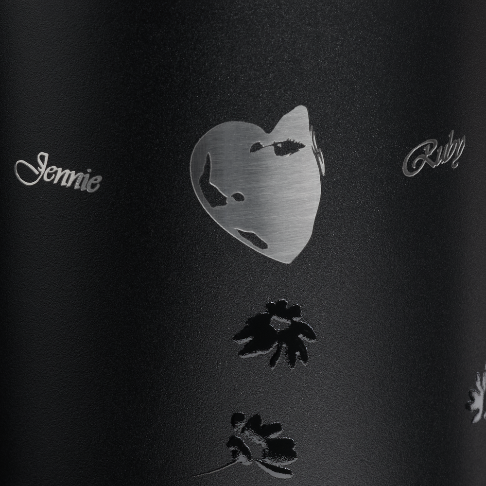 Stanley 1913 The Quencher® Luxe Tumbler 30 OZ in Midnight Ruby | View 4