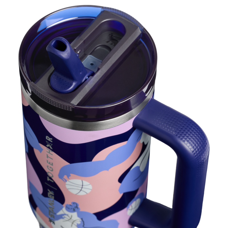 Stanley 1913 The Quencher® ProTour Flip Straw Tumbler 30 OZ in TOGETHXR Flux | Lid Detailed View