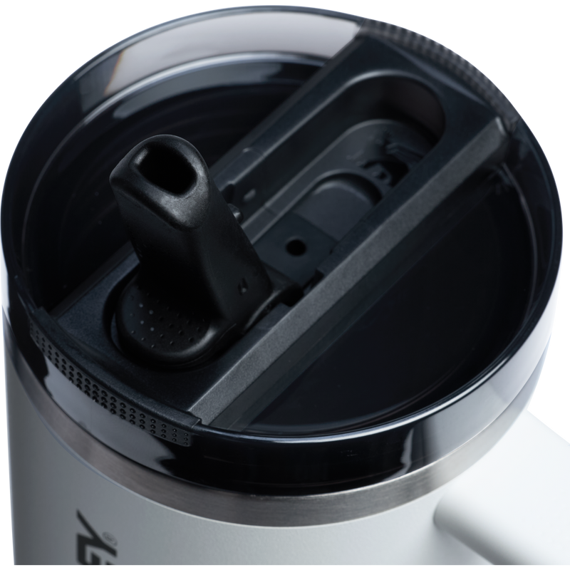 Stanley 1913 The Quencher ProTour Flip Straw Tumbler 30 OZ in Chalk | Lid Detailed View