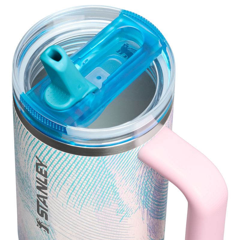 Stanley 1913 The Quencher ProTour Flip Straw Tumbler 30 OZ in Sea Glass Plume | Lid Detailed View