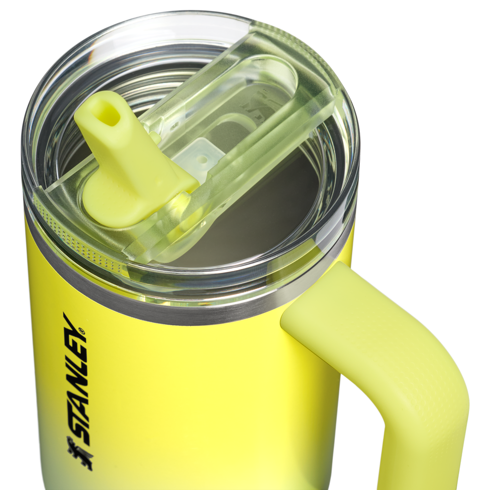 Stanley 1913 The Quencher ProTour Flip Straw Tumbler 30 OZ in Atomic Gradient