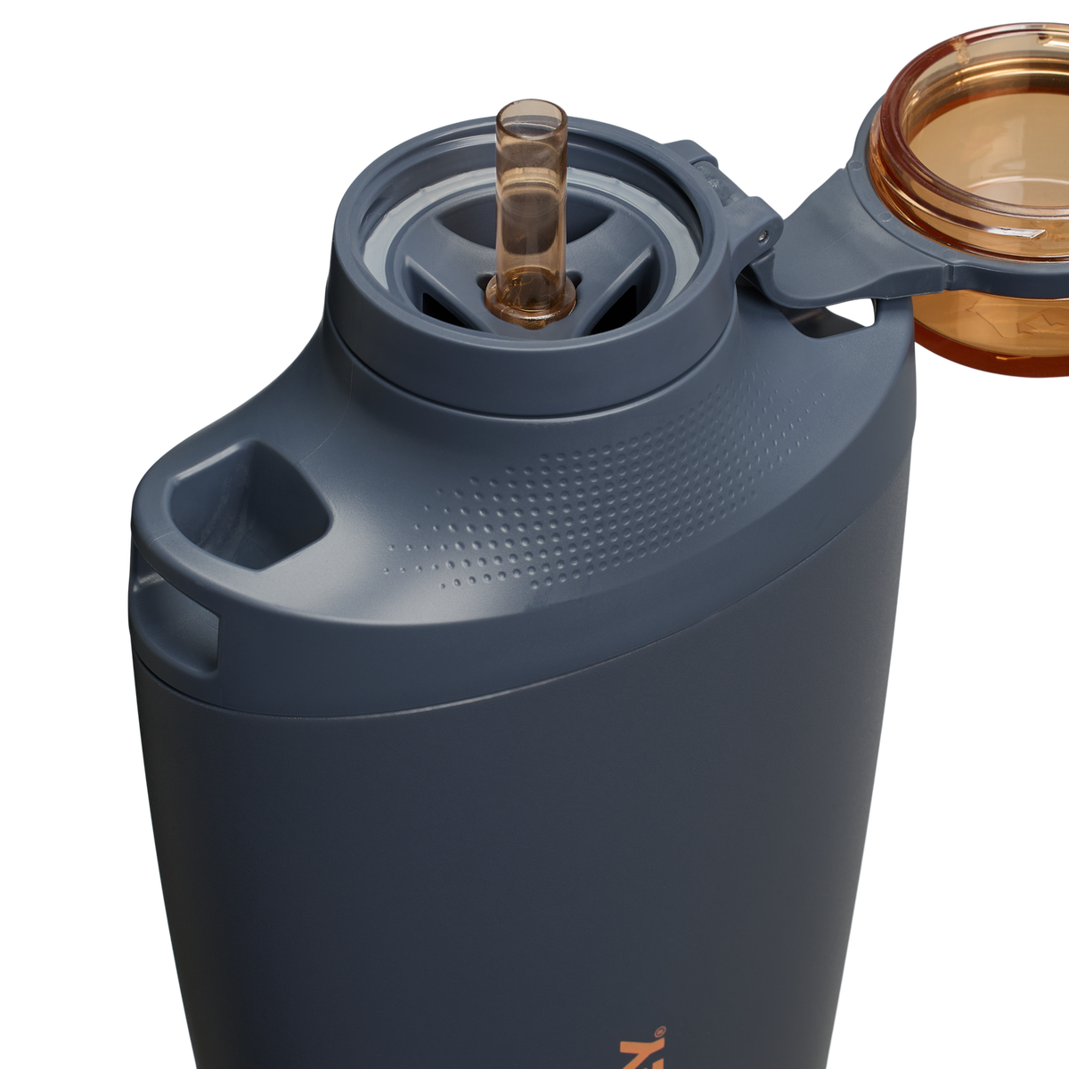 The Stanley Cross Bottle | 23oz | Stanley 1913 US The Stanley Cross Bottle | 23oz | Stanley 1913 US