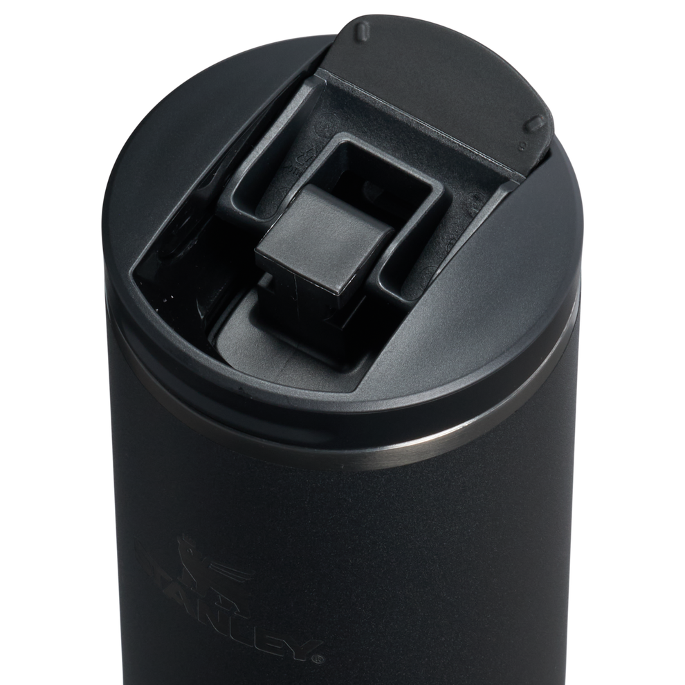 Stanley 1913 The Transit Flip Top Mug 20 OZ in Black 2.0 | Lid Detailed View