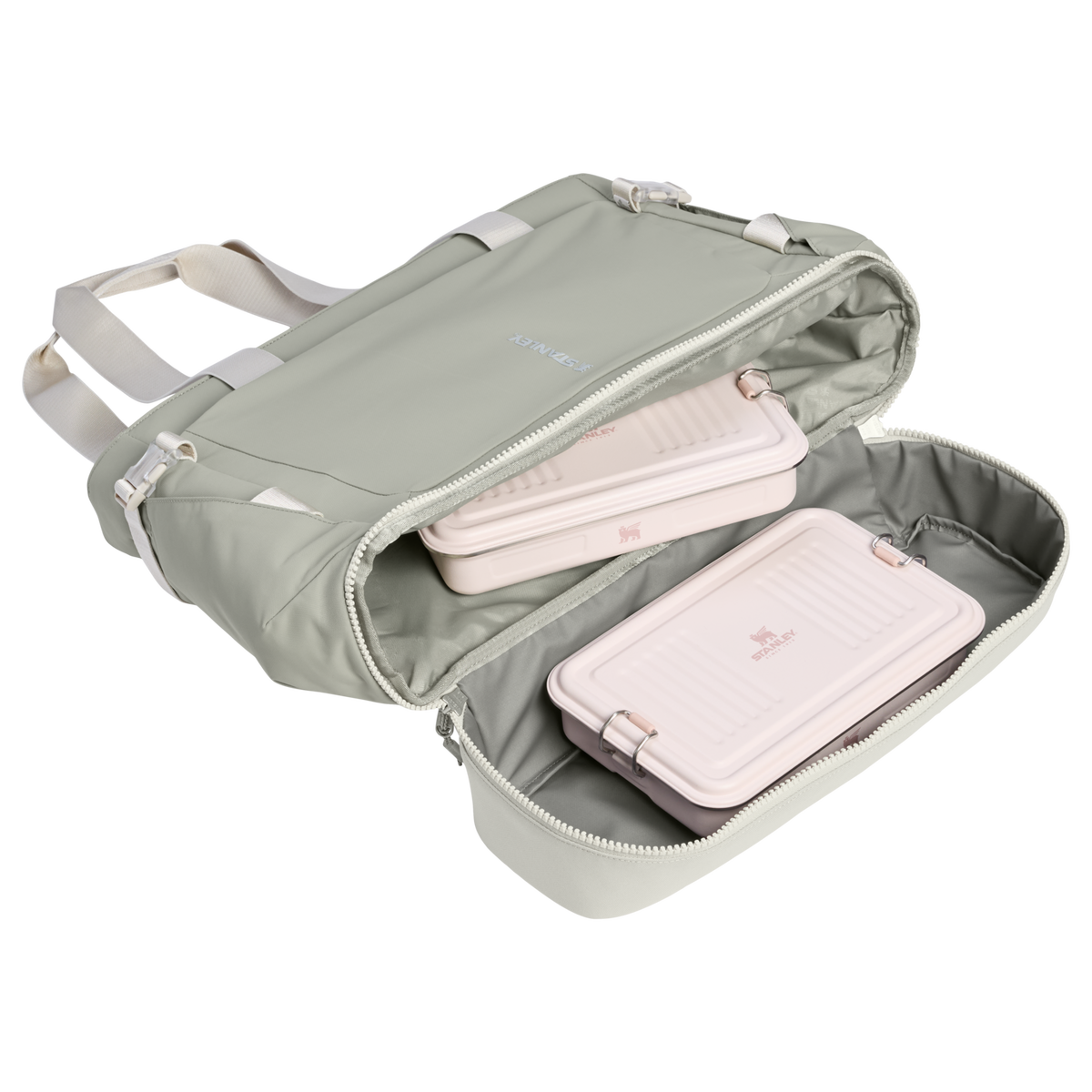 Stanley 1913 The Vitalize™ Tote 27.6 QT in Sage Grey