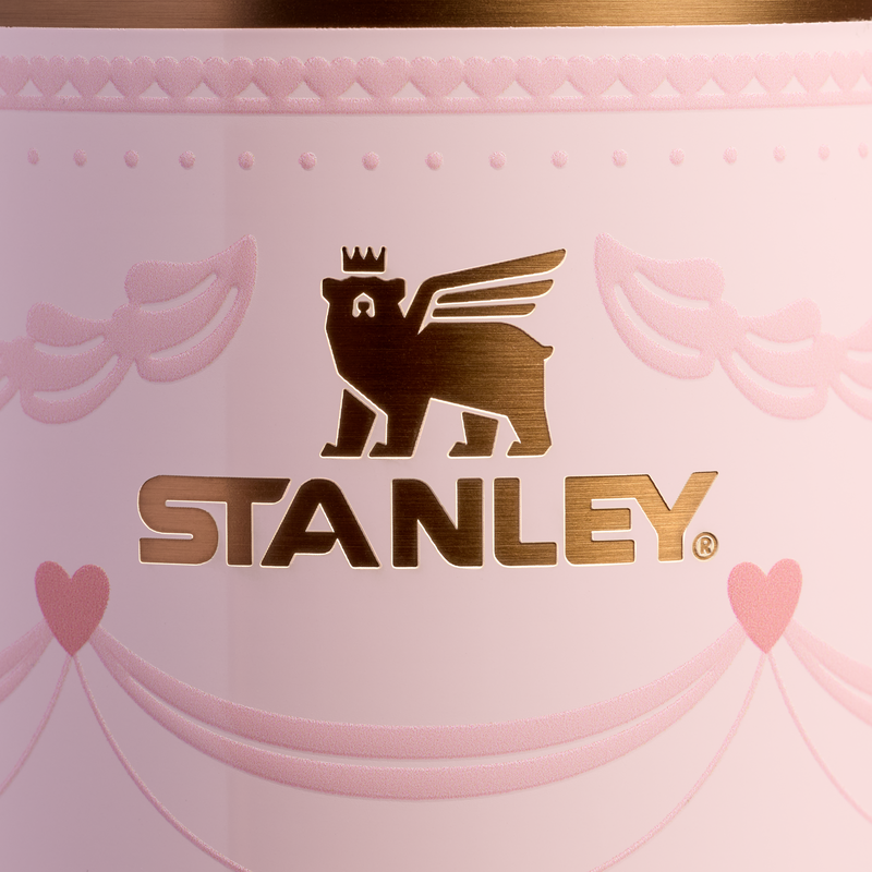 Stanley 1913 The Valentine’s Day Quencher H2.0  FlowState™ Tumbler | 20 OZ in Pink Velvet Cake | Detailed View