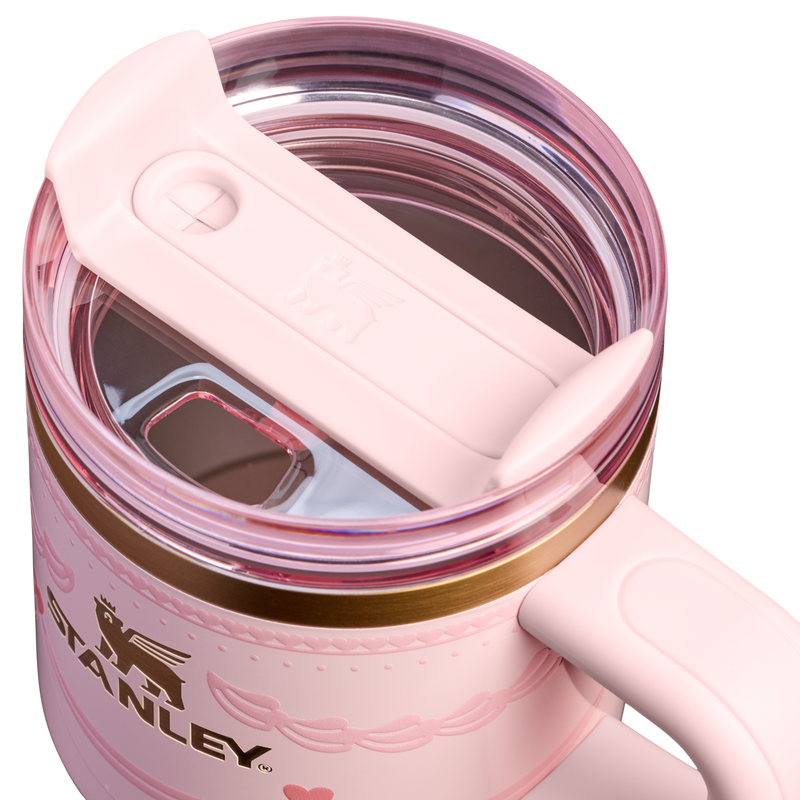 Stanley 1913 The Valentine’s Day Quencher H2.0  FlowState™ Tumbler | 20 OZ in Pink Velvet Cake | Lid Detailed View
