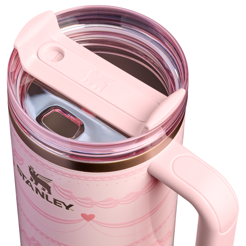 Stanley 1913 The Valentine’s Day Quencher H2.0 Flowstate™ Tumbler 40 OZ in Pink Velvet Cake | Lid Detailed View
