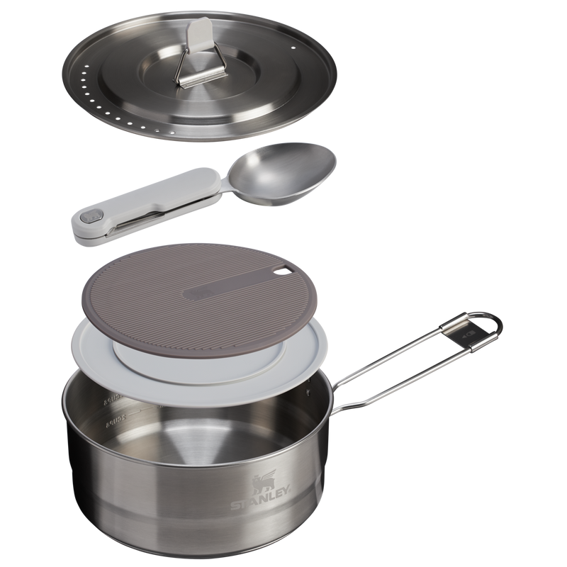 Stanley 1913 The Wildfare Pro Saucepan Cookset 5-piece set 2 QT in Pale Pebble + Stone | Cross Section View