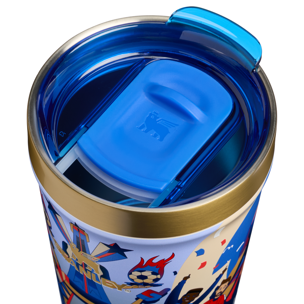 Stanley 1913 The Fútbol Artist Collection Everyday Tumbler 16 OZ in France | Lid Detailed View
