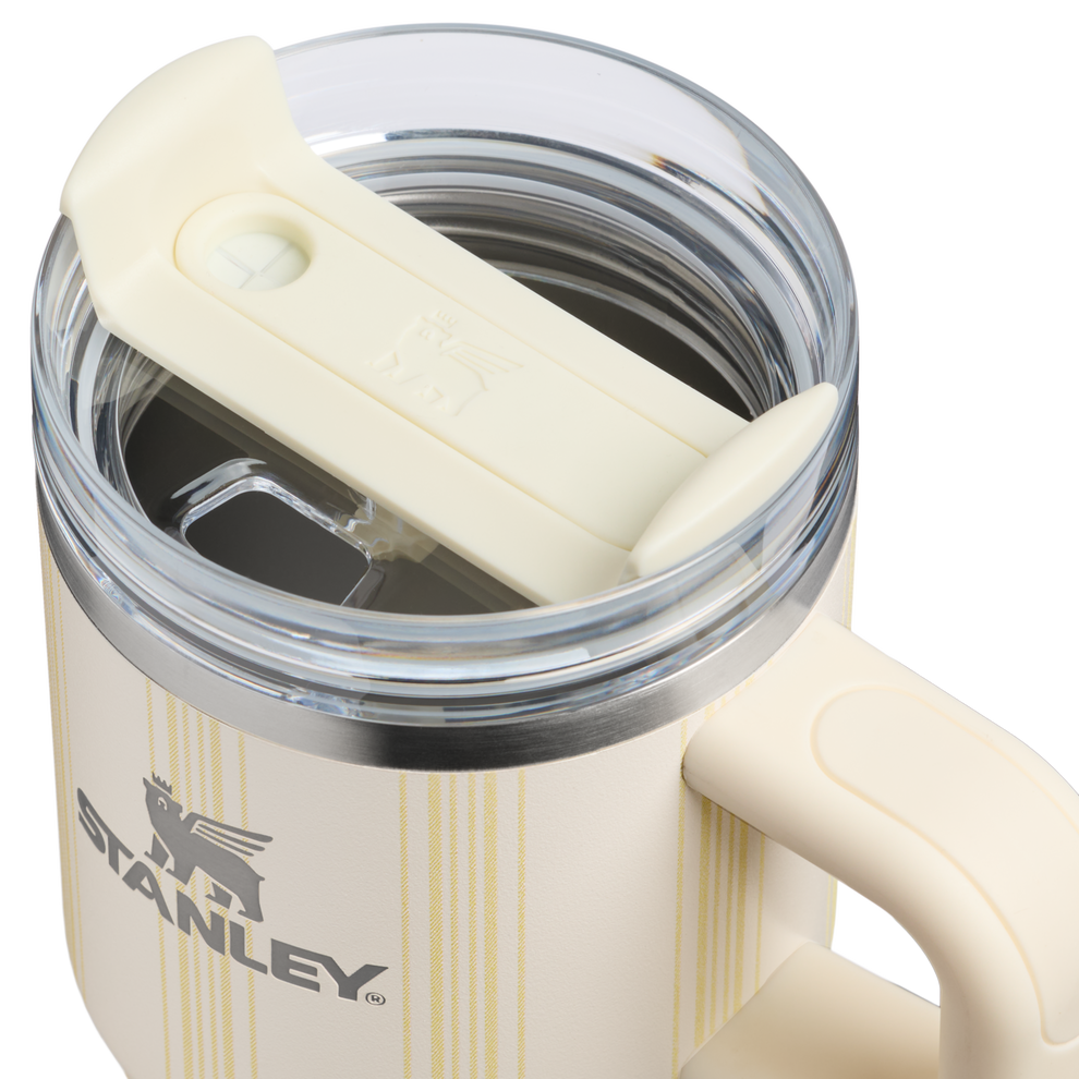 Stanley 1913 The Quencher H2.0 Flowstate™ Tumbler 20 OZ in Cream Picnic Stripe