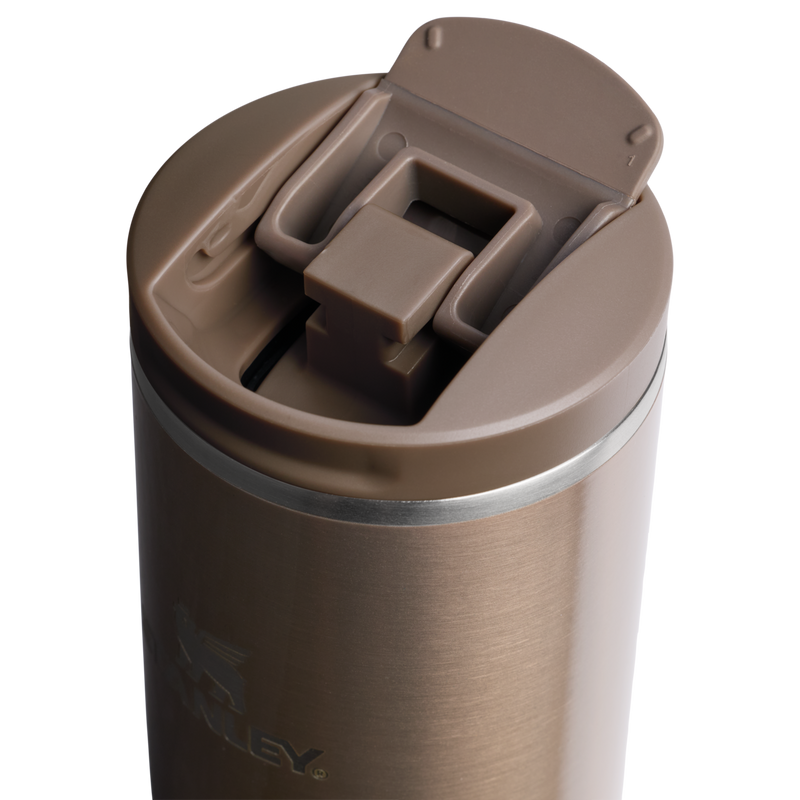 Stanley 1913 The Transit Flip Top Mug 16 OZ in Pale Gold Shine | Lid Detailed View