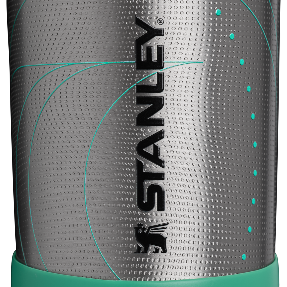 Stanley 1913 Stanley 1913 x Caitlin Clark Vitalize™ Tempo Bottle 24 OZ in Caitlin Clark Future | Detailed View